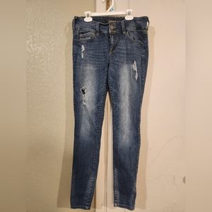 Torrid Premium Jegging- Women’s Distressed  Jeans Size 10T